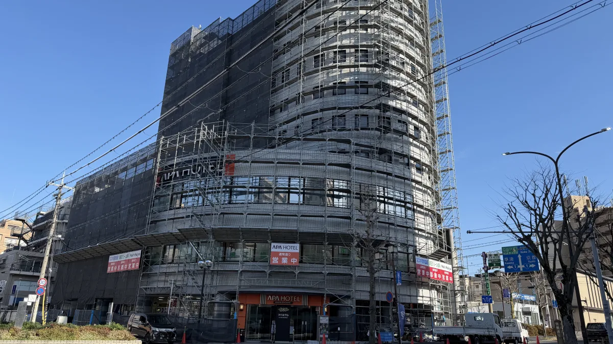 アパホテル〈びわ湖 瀬田駅前〉