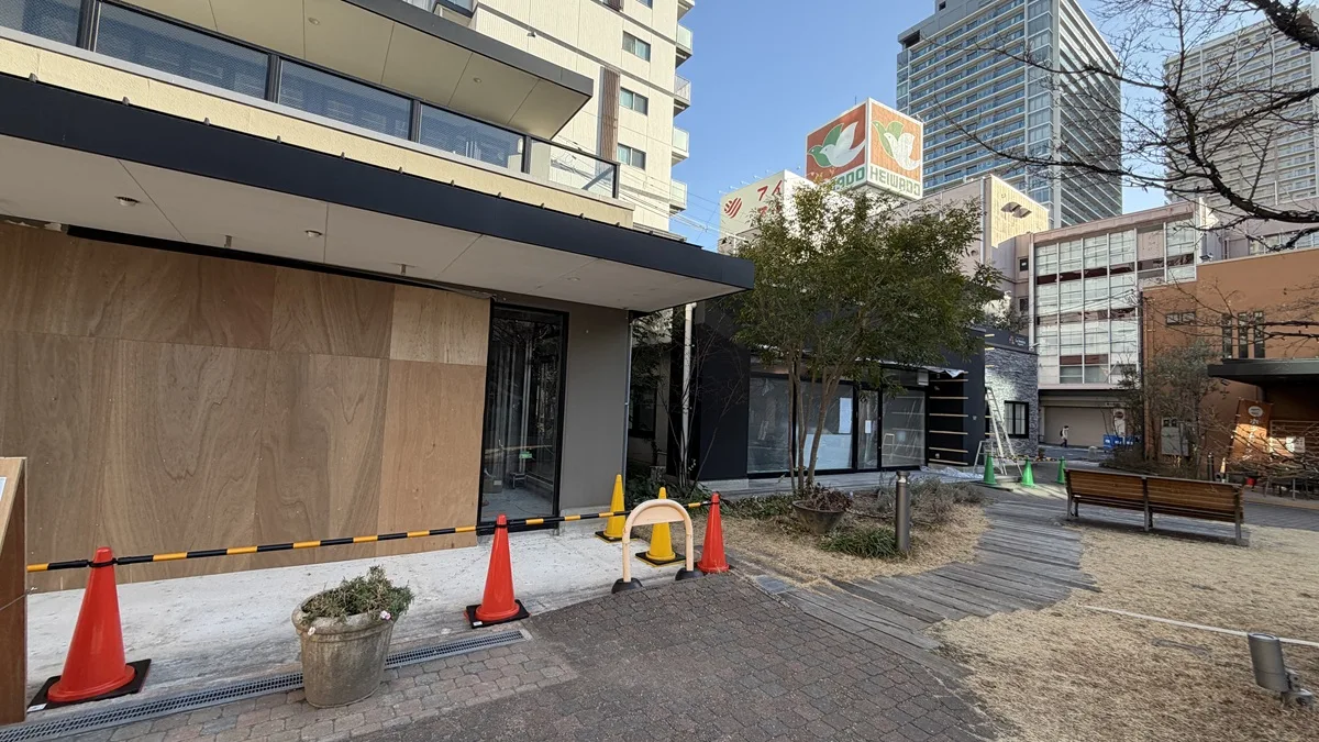 草津市 scenes オープン外観