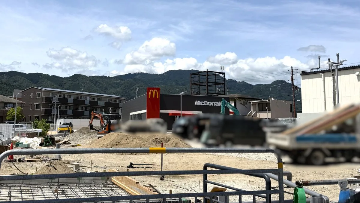 現在新築工事中の「マクドナルド柳が崎店」が2026年9月2日（水）にグランドオープン