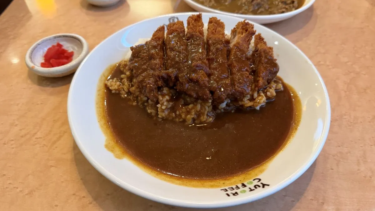 【彦根市】喫茶店なのにカレーがすごい!「ユトリ珈琲店 彦根日夏店」で食べてきました