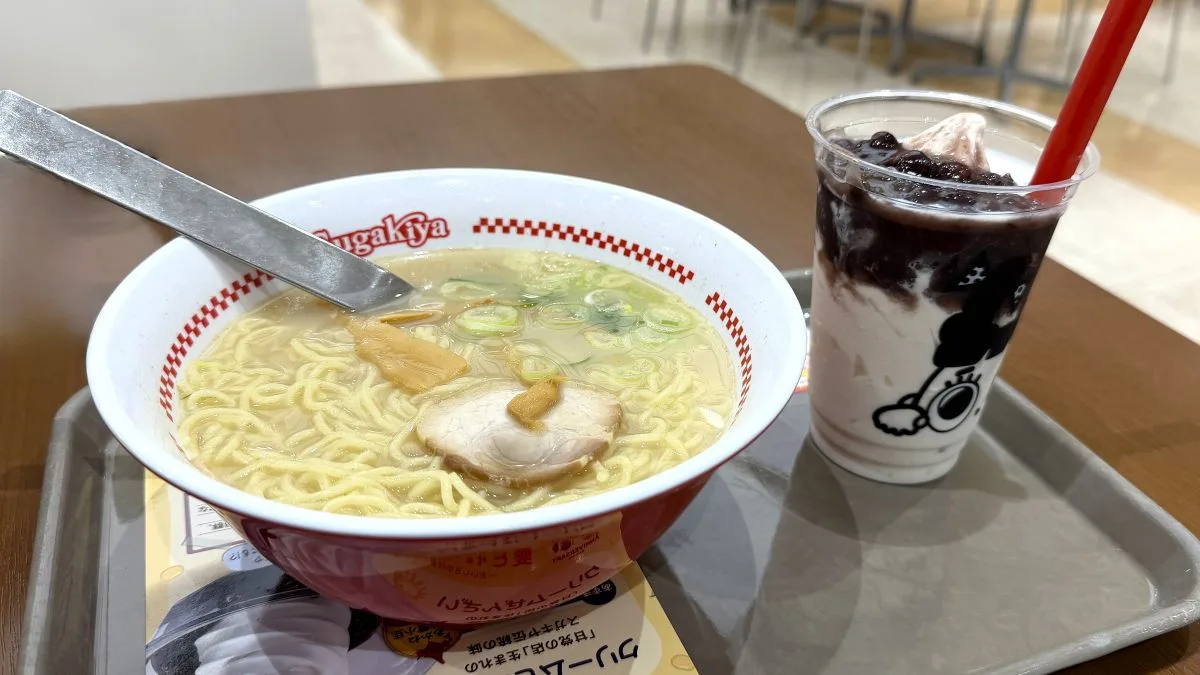 スガキヤで「スーちゃんシェーククリームぜんざい」を注文したら想像以上だった